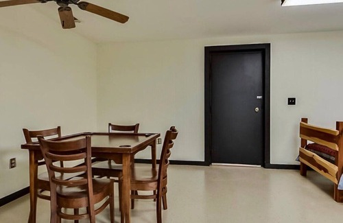 Hutto House | Beautiful river property on 24 acres with spectacular views!