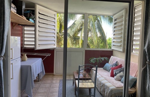 La Saline Les Bains Apartment | beautiful studio 150m from the beach