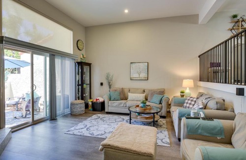 San Carlos House | Beautiful San Diego Retreat with Community Pool!