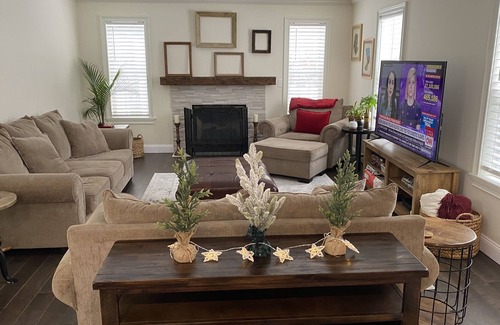 Gansevoort House | Beautiful Saratoga Colonial/SPAC/Racetrack/Lake George - Wilton location