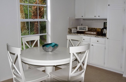Wabasso Beach House | Beautiful Sea Oaks Cottage - Tennis, Private Beach Access, Marina, Pool, Club