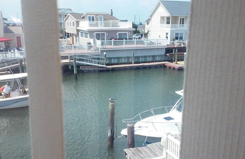 Cologne House | Beautiful Seaview Harbor, Longport, NJ- 5 min to OC, Dock & Pool, Monthly Rental