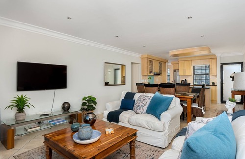 Big Bay Apartment | Beautiful Secure Apartment With Spectacular Views
