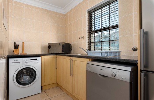 Big Bay Apartment | Beautiful Secure Apartment With Spectacular Views