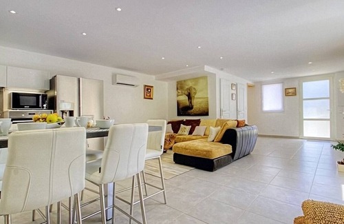 Calenzana House | Beautiful semi-detached villa of 115 m2, cosy and quiet.