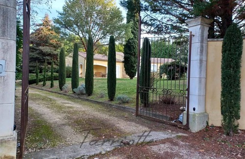 Allan House | Beautiful single-storey villa, 10x5 pool, ideal for family vacations