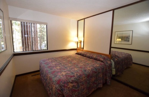 Incline Village Condo | Beautiful Sleep 6 condominium at CLUB TAHOE, in Incline Village Nevada.