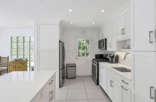 Shinnecock Hills House | Beautiful Southampton Home, Open Layout, Private Pool, Close to Town,.