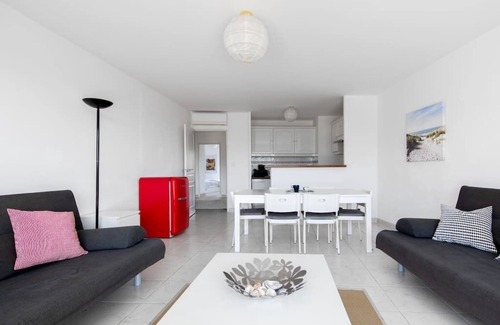 Le Couchant Apartment | Beautiful spacious and modern apartment with sea view, classified 4 stars Ref. LGM62HTH