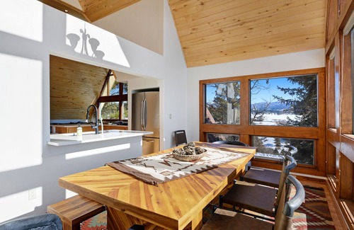 Pagosa Springs House | Beautiful, spacious & family-friendly cabin w/mountain views - Walk to Main St
