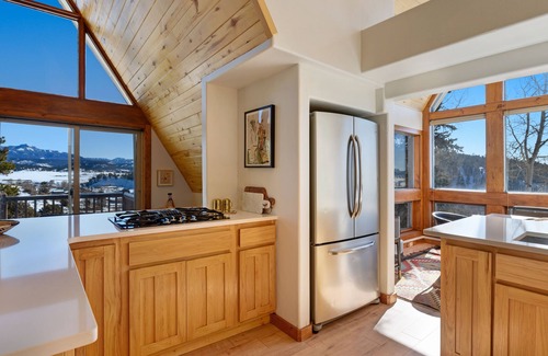 Pagosa Springs House | Beautiful, spacious & family-friendly cabin w/mountain views - Walk to Main St