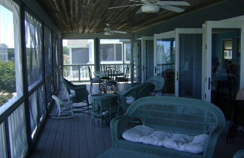 Lewes House | Beautiful, Spacious 4BR,Steps to the Beach,Pool & State Park