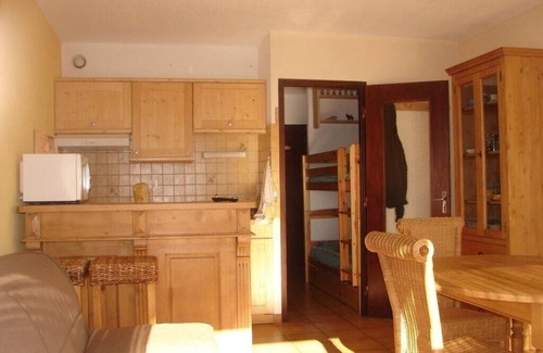 Saint-Lary-Soulan Apartment | Beautiful STUDIO (27 m2) SAINT LARY SOULAN, 200m from the Pistes, classified 2 * : 4 pers