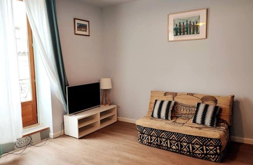Meze Apartment | Beautiful Studio Alcôve
