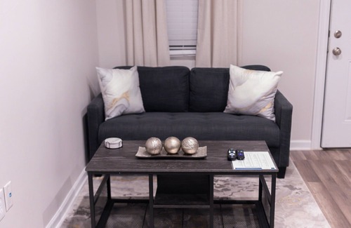Highlands - Perkins Apartment | Beautiful Studio Apt 10 - Upstairs