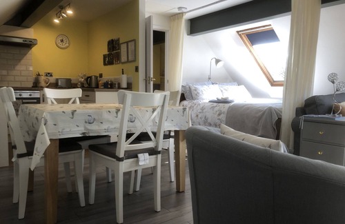 Bridgnorth Apartment | Beautiful Studio located in the Shropshire countryside near Bridgnorth