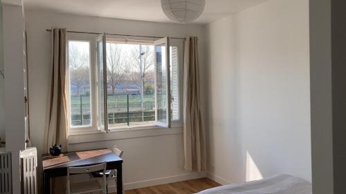 Quartier du Pont-de-Flandre Apartment | Beautiful studio on the banks of the Ourcq Canal