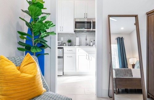 Palm Coast Apartment | Beautiful studio with heated pool, kitchenette, central AC, & firepit