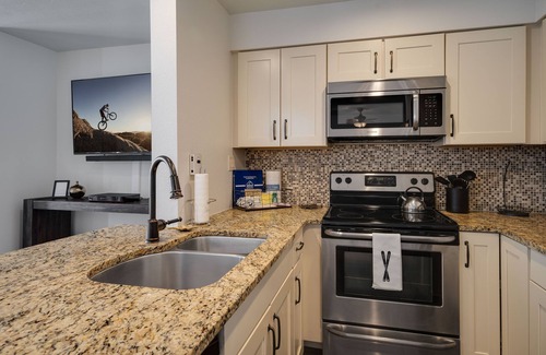 Lakeside Village Condo | Beautiful studio with a hot tub onsite & shuttle