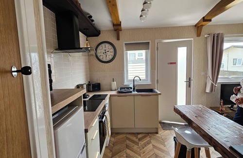 Bridlington Ski Chalet | Beautiful & Stunning 1-Bed Chalet in Bridlington