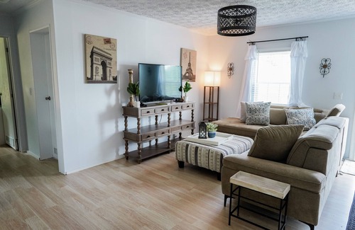 Conestee House | Beautiful Stylish 3 bedroom home in Greenville