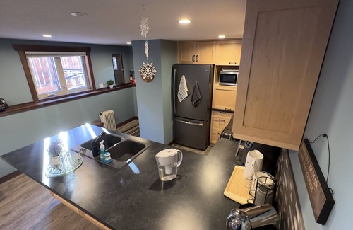 East Kootenay Apartment | Beautiful Suite In Cranbrook, the Kooteney's Premier Short-Term Rental