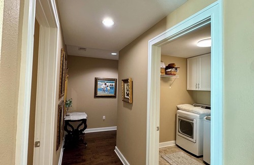 Biloxi Condo | Beautiful Sunset and Gulf Views-2 bedroom/2 bathroom