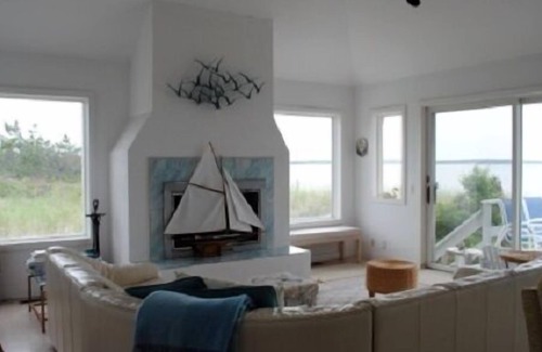 Napeague House | Beautiful sunset views, right on the beach