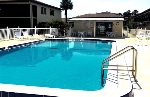 Cocoa Isles Condo | Beautiful sunsets from this ground floor Waterfront Condo - 3 month minimum