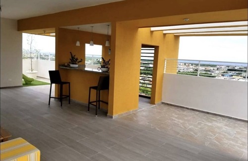 Mendoza Apartment | Beautiful Tower Apartment Near The Airport With Pool