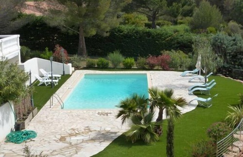La Croix-Valmer Apartment | Beautiful T2 Ideally located, quiet 800m From The Sea