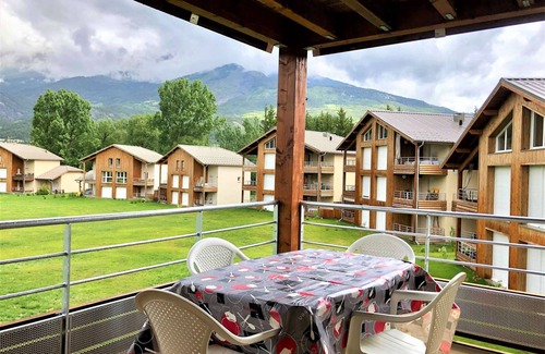 Pra Loup Apartment | Beautiful T3 at the golf, private parking, near center