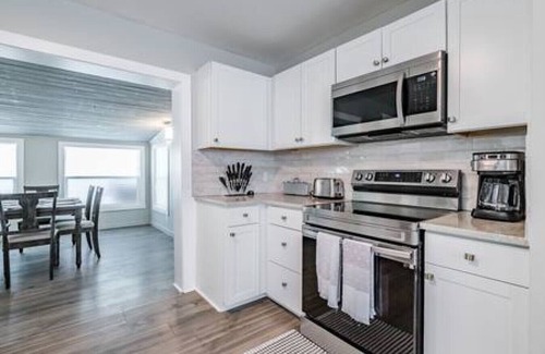 Sun Bay South House | Beautiful Tampa Pool Home w/Spacious Yard