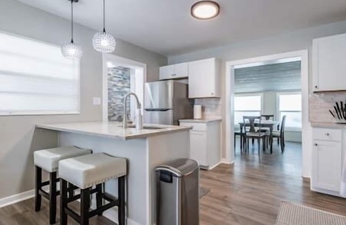 Sun Bay South House | Beautiful Tampa Pool Home w/Spacious Yard