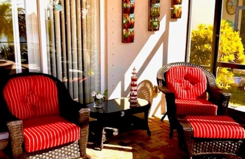 Venice House | Beautiful, three bedroom, fully furnished home, pool, spa overlooking lake!