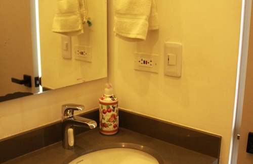 Barrios Unidos Apartment | Beautiful Top Floor Loft Apartment in Bogotá Chapinero