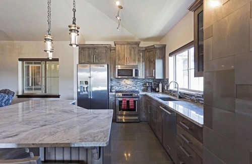 Bear Hollow Village Condo | Beautiful Top Floor Park City Condo