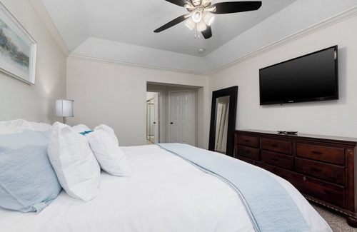 Alden Bridge House | Beautiful Town Home in The Woodlands!