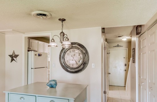 Lake Waccamaw House | Beautiful Townhome, Steps from the Lake