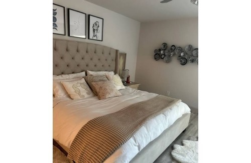 Palm River Estates Condo | Beautiful two bedrooms two bathrooms 5 minutes to the beach