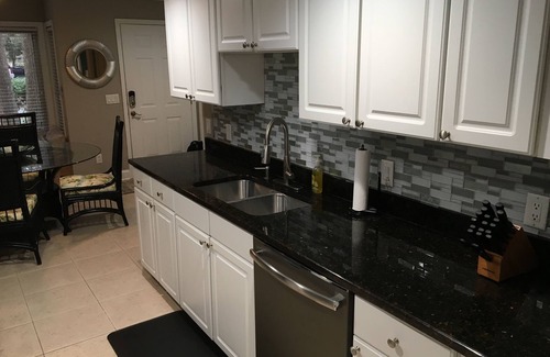 Hilton Head Island Condo | Beautiful updated Hilton Head Condo - Just a Short Walk to Coligny Beach