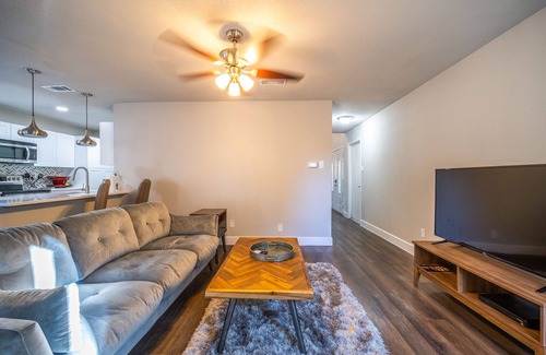 North Central Carrollton House | Beautiful Updated Home near Frisco, Plano, Dallas and more