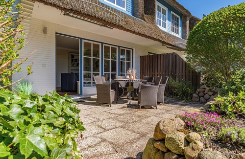 Keitum House | Beautiful vacation home with garden, for up to 4 people in Keitum