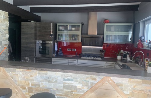 Bonneville House | Beautiful vacation villa between lake and mountains for 6 people