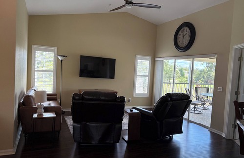 Plantation Condo | Beautiful Venice 3B/2B Condo on Golf Course