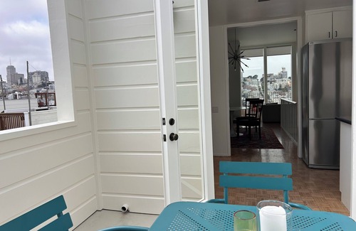 North Beach Apartment | Beautiful view 2-bedroom apartment in NorthBeach/Telegraph hill