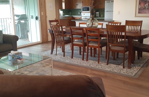 Seabright House | Beautiful View.and a short walk to Boardwalk!