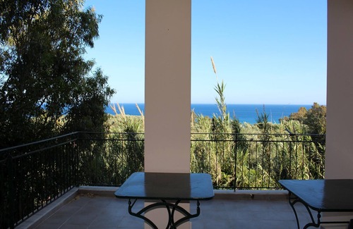 Pylos-Nestoras Apartment | Beautiful view of the Messenian bay - holiday apartment with wifi | Peloponnese