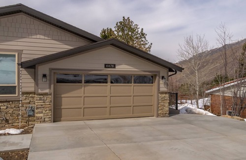 Olympus Cove Apartment | Beautiful view & seclusion, minutes from downtown Salt Lake City. Clear air!