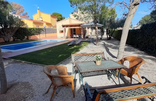 Les Tres Cales Villa | Beautiful villa with private pool, garden, for 9 people, air conditioning, wifi